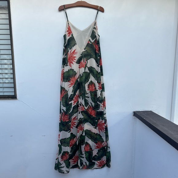 Show Me Your MuMu Montecito Paradise Found Maxi Dress Size SM - Picture 5 of 12
